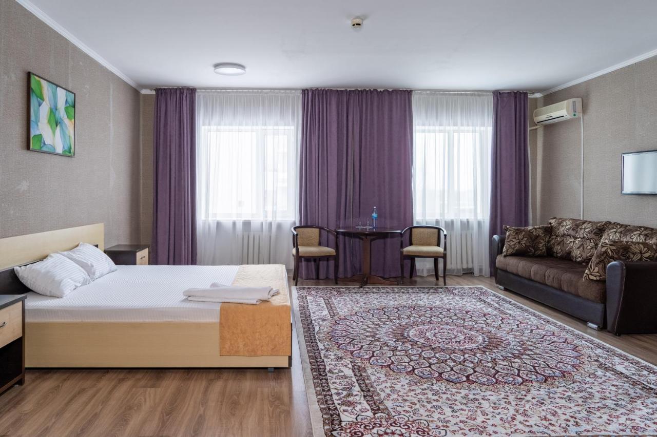 Azamat Hotel Astana Exterior photo